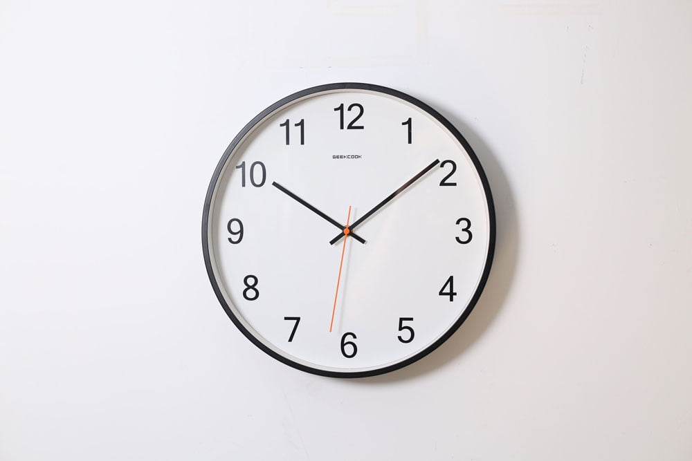 Arrival and setup timing for a string quartet