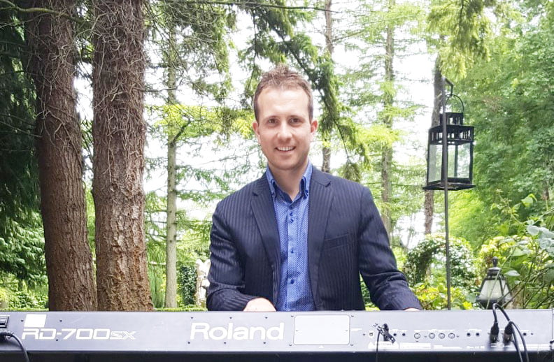 Joe Kenny | Wedding Pianist | ChurchMusic.ie